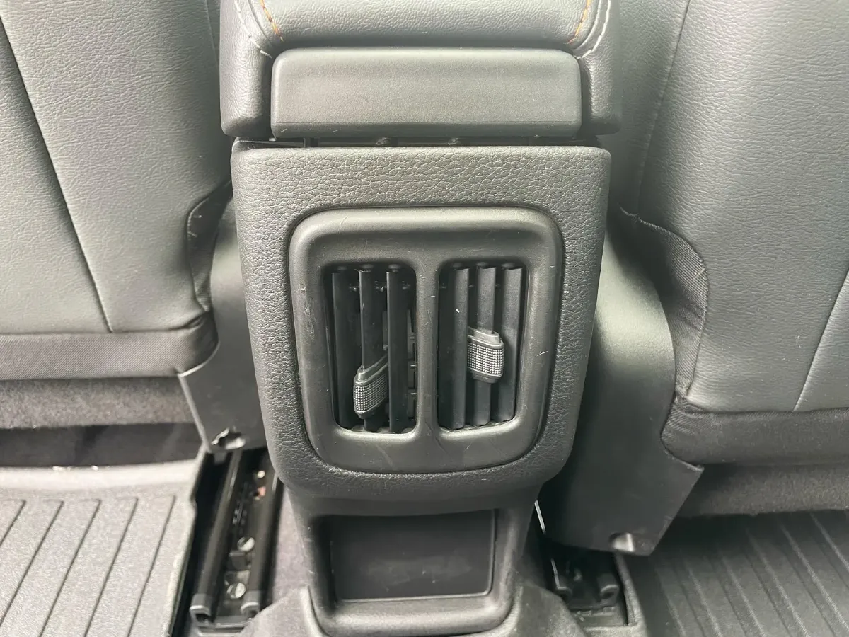 2019 Jeep Compass 1.4T 165HP L4 7DCT,autocango,china used car exporter,china ev exporter,chinese used car exporter,chinese used ev exporter