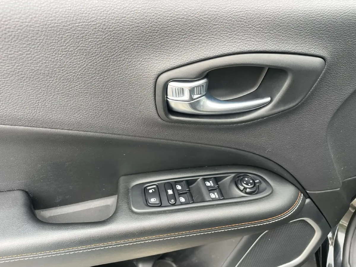 2019 Jeep Compass 1.4T 165HP L4 7DCT,autocango,china used car exporter,china ev exporter,chinese used car exporter,chinese used ev exporter