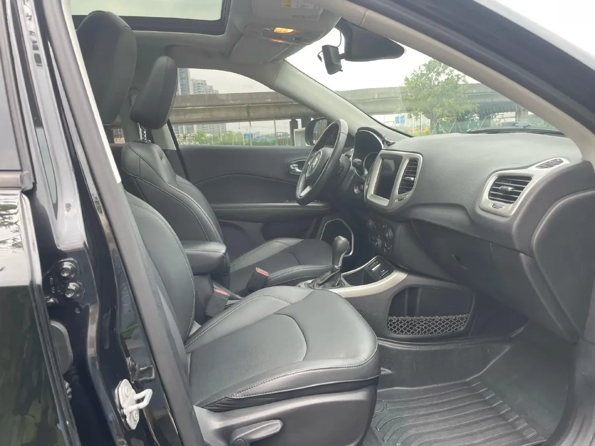 2019 Jeep Compass 1.4T 165HP L4 7DCT,autocango,china used car exporter,china ev exporter,chinese used car exporter,chinese used ev exporter