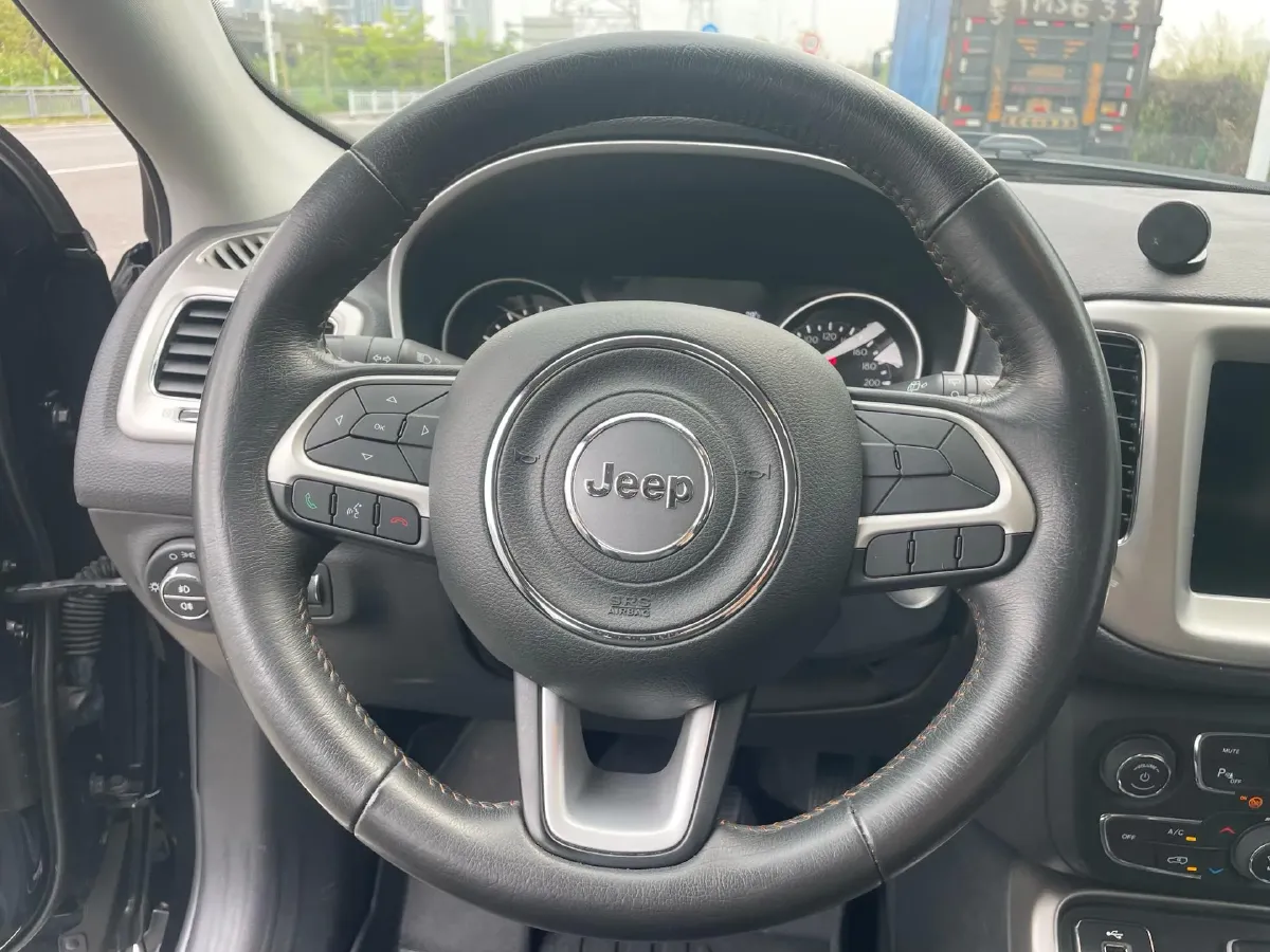 2019 Jeep Compass 1.4T 165HP L4 7DCT,autocango,china used car exporter,china ev exporter,chinese used car exporter,chinese used ev exporter