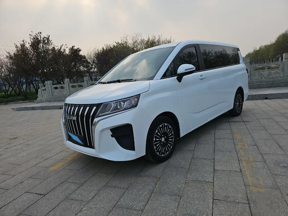 2023 BAW RuiSheng Trump M7 2.0L 144HP L4 8AT,autocango,china used car exporter,china ev exporter,chinese used car exporter,chinese used ev exporter