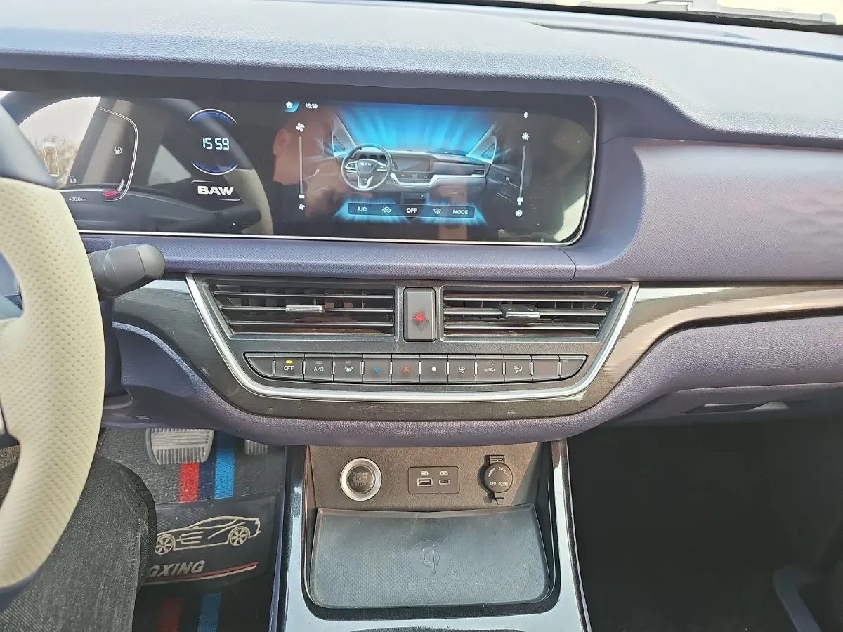 2023 BAW RuiSheng Trump M7 2.0L 144HP L4 8AT,autocango,china used car exporter,china ev exporter,chinese used car exporter,chinese used ev exporter