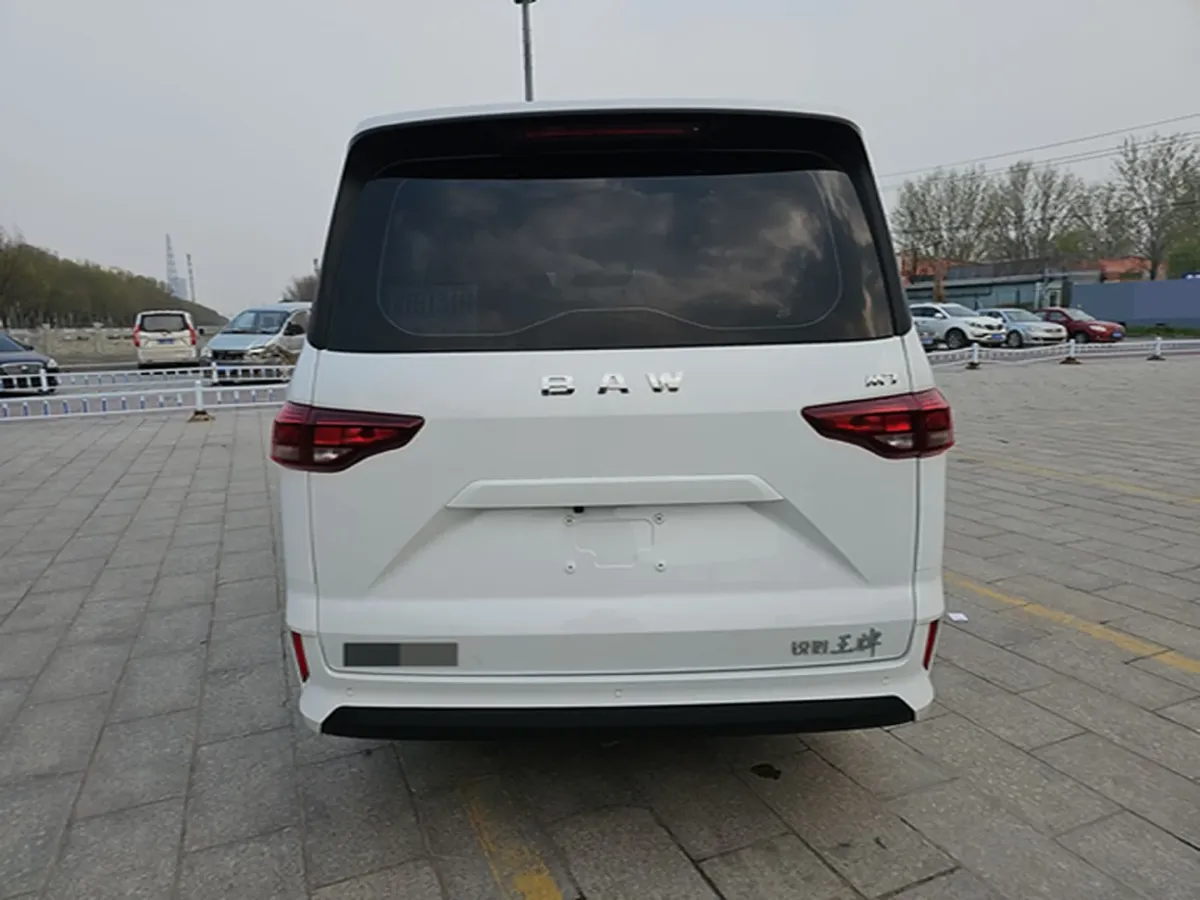 2023 BAW RuiSheng Trump M7 2.0L 144HP L4 8AT,autocango,china used car exporter,china ev exporter,chinese used car exporter,chinese used ev exporter