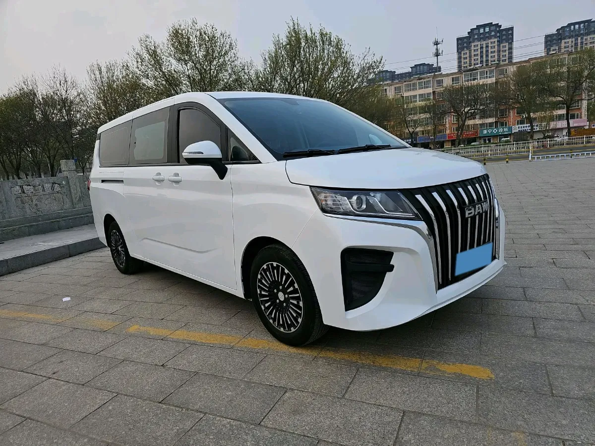 2023 BAW RuiSheng Trump M7 2.0L 144HP L4 8AT,autocango,china used car exporter,china ev exporter,chinese used car exporter,chinese used ev exporter