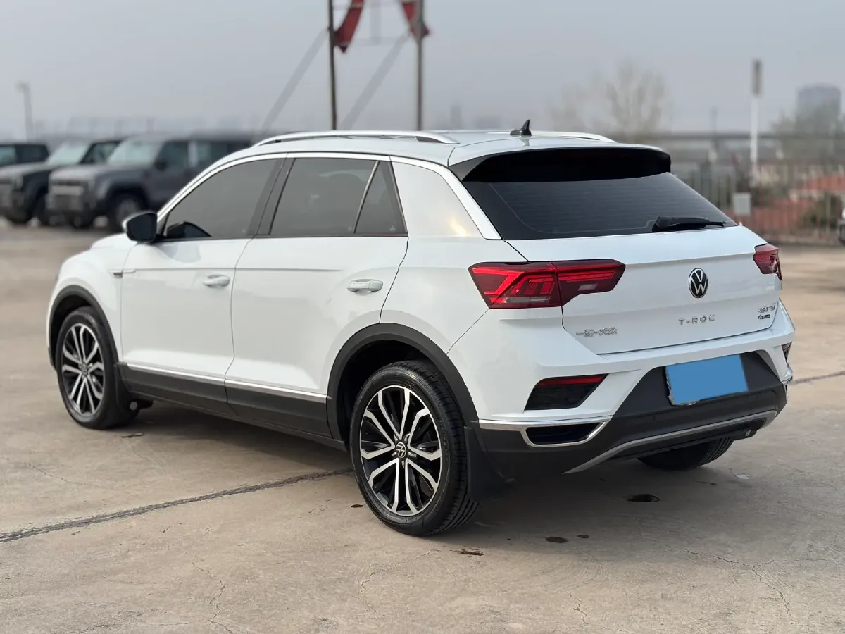 2021 Volkswagen T-Roc 1.4T 150HP L4 7DCT,autocango,china used car exporter,china ev exporter,chinese used car exporter,chinese used ev exporter