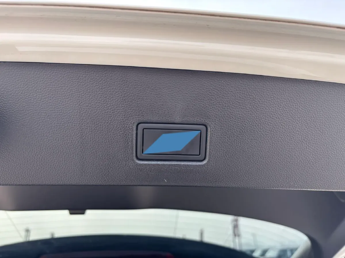 2021 Volkswagen T-Roc 1.4T 150HP L4 7DCT,autocango,china used car exporter,china ev exporter,chinese used car exporter,chinese used ev exporter