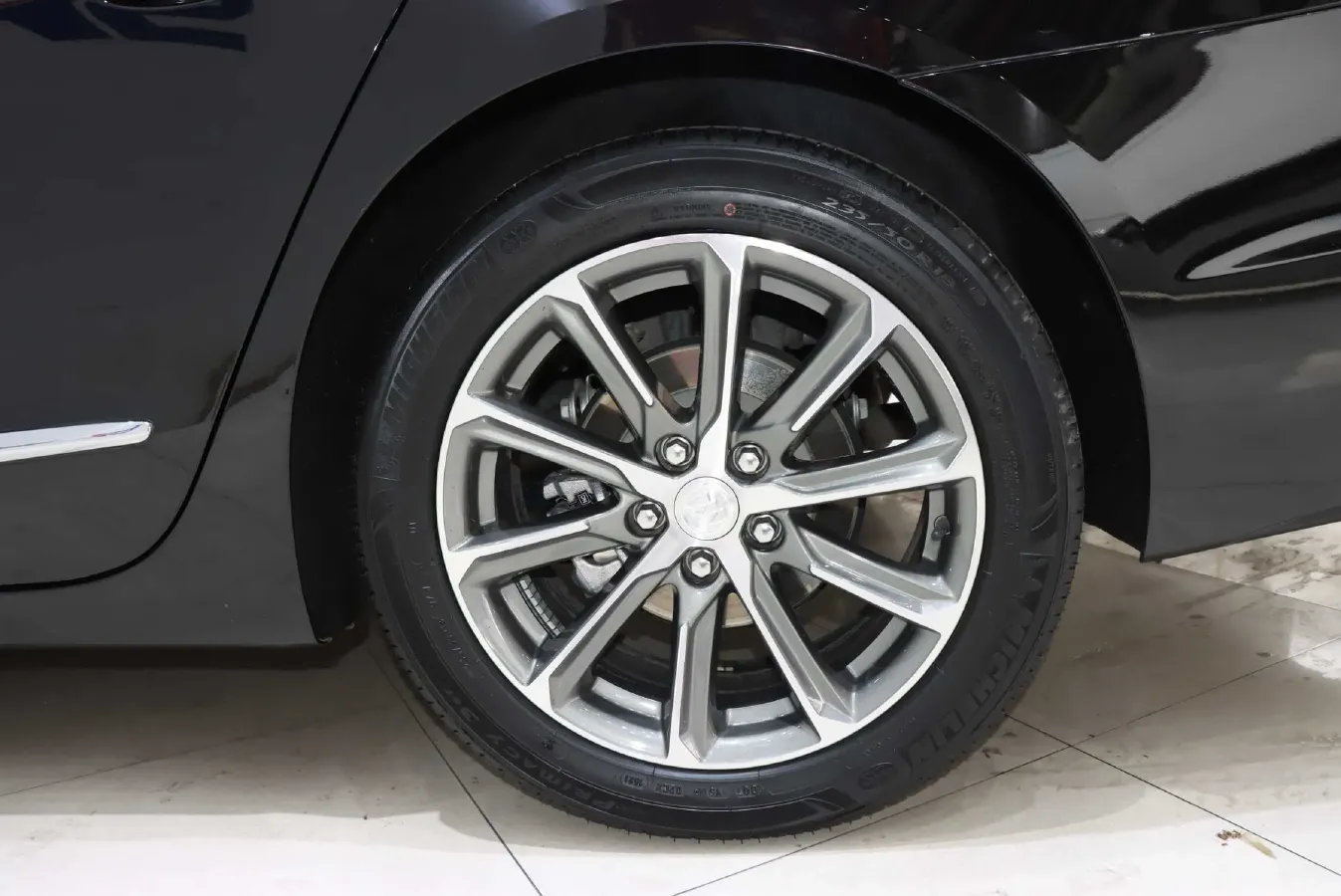 2021 Buick Larcosse 2.0T 237HP L4 9AT,autocango,china used car exporter,china ev exporter,chinese used car exporter,chinese used ev exporter