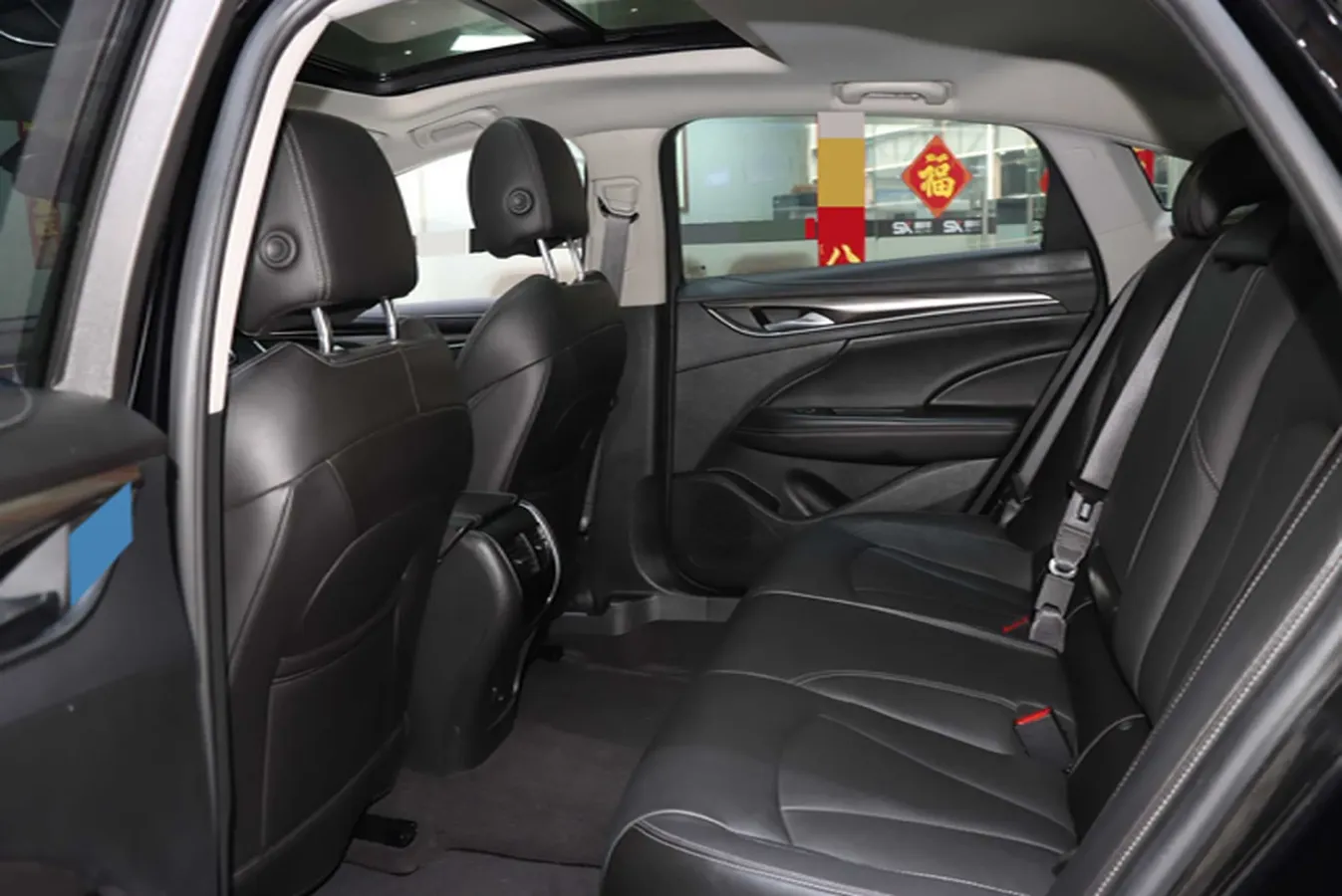 2021 Buick Larcosse 2.0T 237HP L4 9AT,autocango,china used car exporter,china ev exporter,chinese used car exporter,chinese used ev exporter