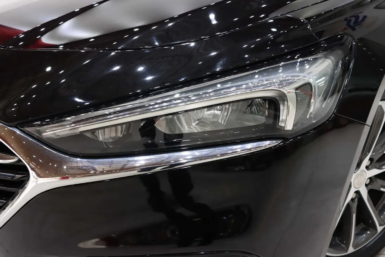 2021 Buick Larcosse 2.0T 237HP L4 9AT,autocango,china used car exporter,china ev exporter,chinese used car exporter,chinese used ev exporter