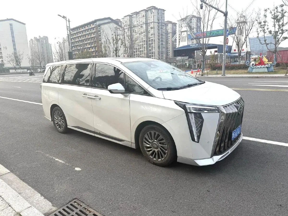 2024 GAC Trumpchi M8 2.0T 252HP L4 8AT,autocango,china used car exporter,china ev exporter,chinese used car exporter,chinese used ev exporter