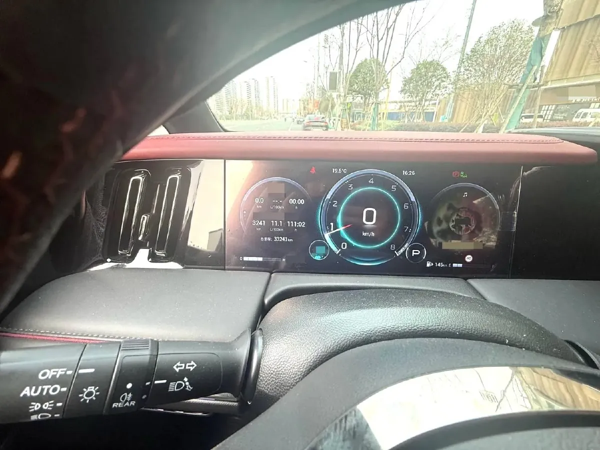 2024 GAC Trumpchi M8 2.0T 252HP L4 8AT,autocango,china used car exporter,china ev exporter,chinese used car exporter,chinese used ev exporter