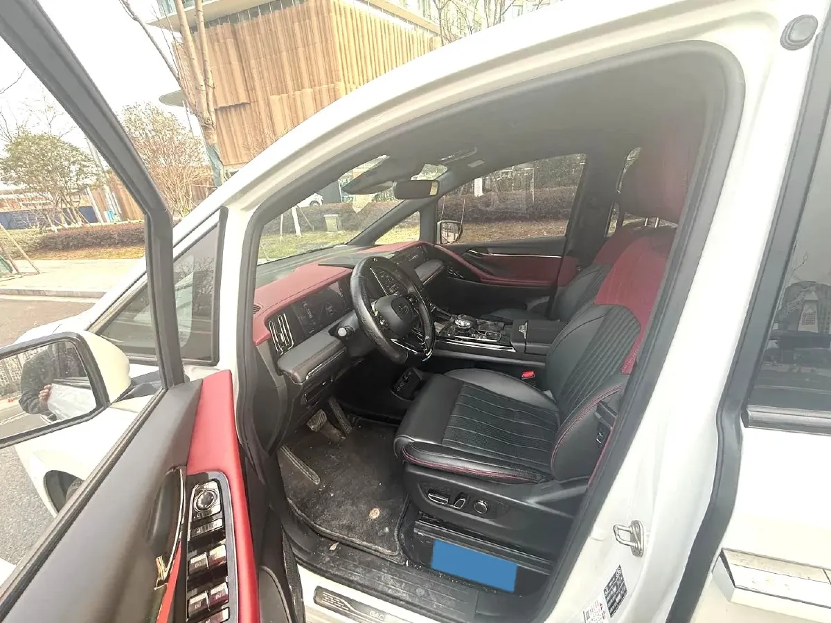 2024 GAC Trumpchi M8 2.0T 252HP L4 8AT,autocango,china used car exporter,china ev exporter,chinese used car exporter,chinese used ev exporter