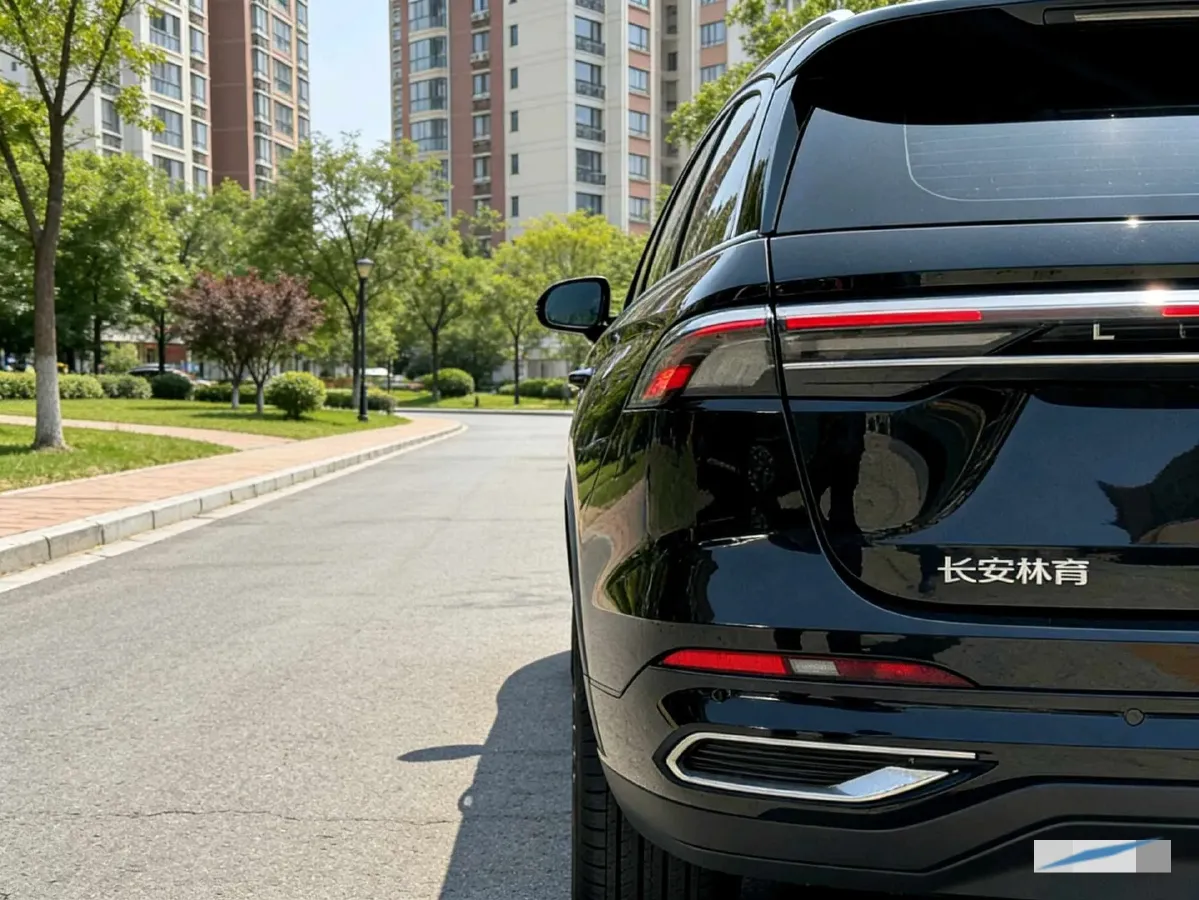 2023 Lincoln Nautilus 2.0T 261HP L4 8AT,autocango,china used car exporter,china ev exporter,chinese used car exporter,chinese used ev exporter