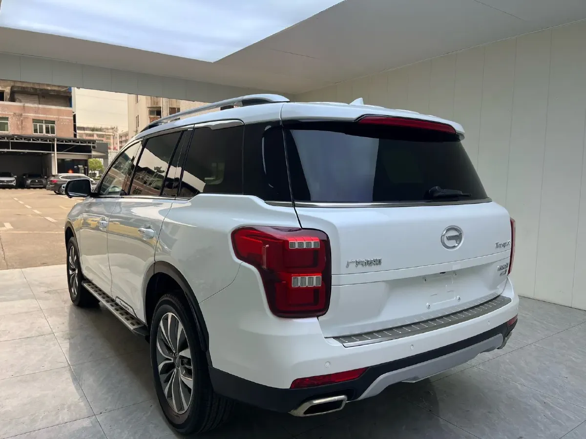 2017 GAC Trumpchi GS8 2.0T 201HP L4 6AT,autocango,china used car exporter,china ev exporter,chinese used car exporter,chinese used ev exporter