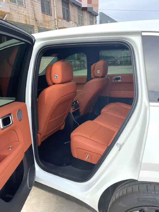 2024 Li L6 Range Extended 154HP L4 REEV 36.8KWH,autocango,china used car exporter,china ev exporter,chinese used car exporter,chinese used ev exporter