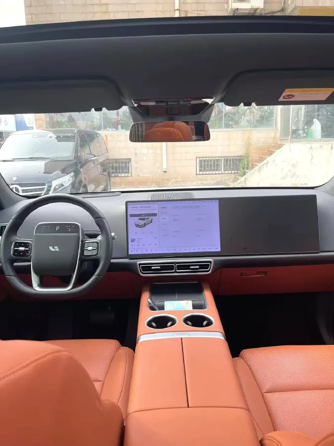 2024 Li L6 Range Extended 154HP L4 REEV 36.8KWH,autocango,china used car exporter,china ev exporter,chinese used car exporter,chinese used ev exporter