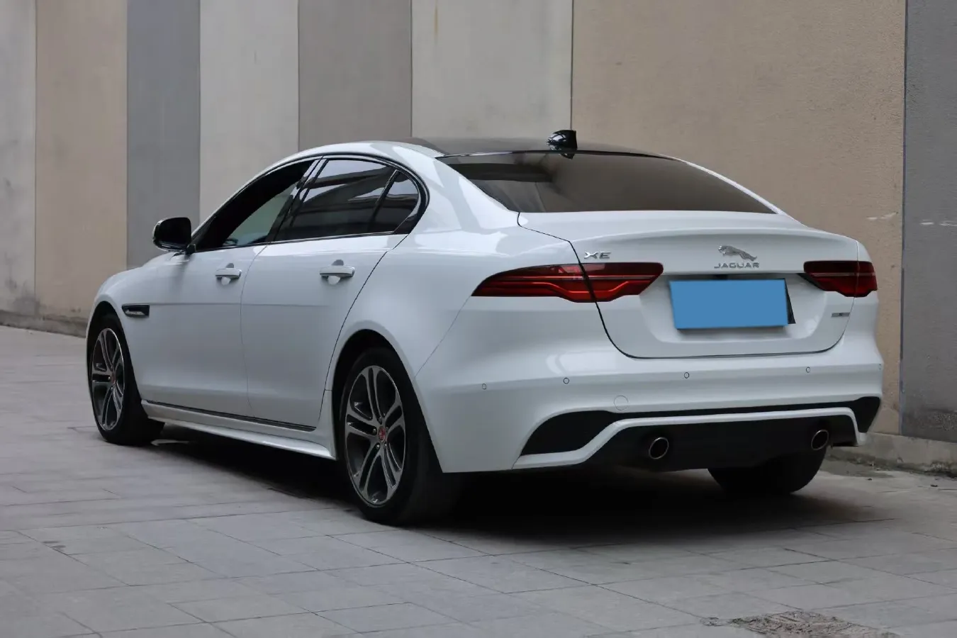 2021 Jaguar XEL 2.0T 200HP L4 8AT,autocango,china used car exporter,china ev exporter,chinese used car exporter,chinese used ev exporter