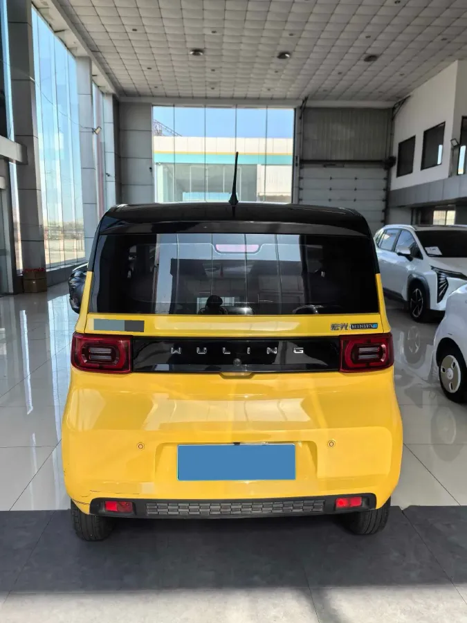 2021 WuLing HongGuang MINI EV BEV 9.3KWH,autocango,china used car exporter,china ev exporter,chinese used car exporter,chinese used ev exporter