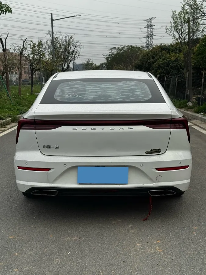 2021 Bestune B70 1.5T 169HP L4 7DCT,autocango,china used car exporter,china ev exporter,chinese used car exporter,chinese used ev exporter