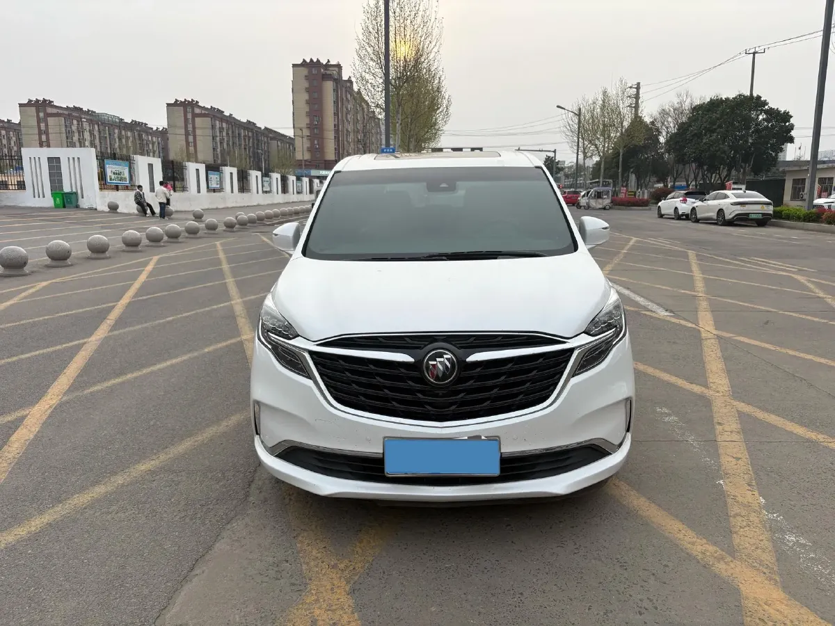 2022 Buick GL8 2.0T 237HP L4 9AT,autocango,china used car exporter,china ev exporter,chinese used car exporter,chinese used ev exporter