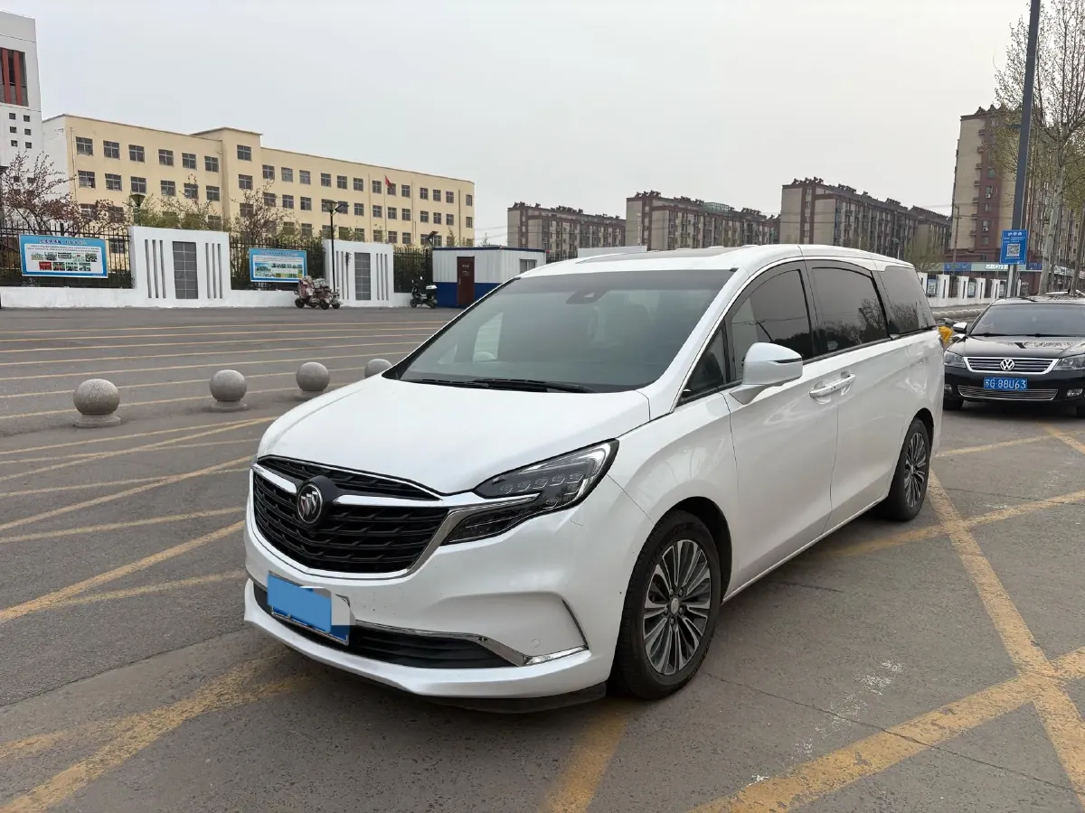 2022 Buick GL8 2.0T 237HP L4 9AT,autocango,china used car exporter,china ev exporter,chinese used car exporter,chinese used ev exporter
