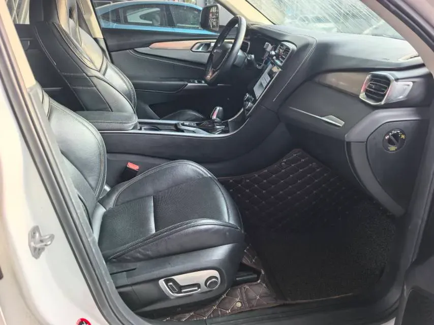 2017 Foton Tunland 2.8T 177HP L4 6AT,autocango,china used car exporter,china ev exporter,chinese used car exporter,chinese used ev exporter