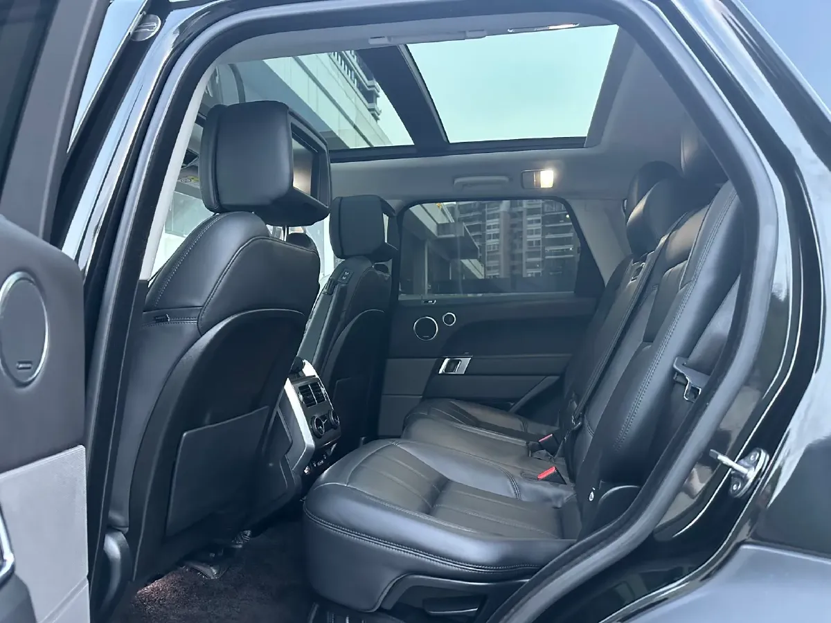 2018 Land Rover Range Rover Sport 3.0T 340HP V6 8AT,autocango,china used car exporter,china ev exporter,chinese used car exporter,chinese used ev exporter