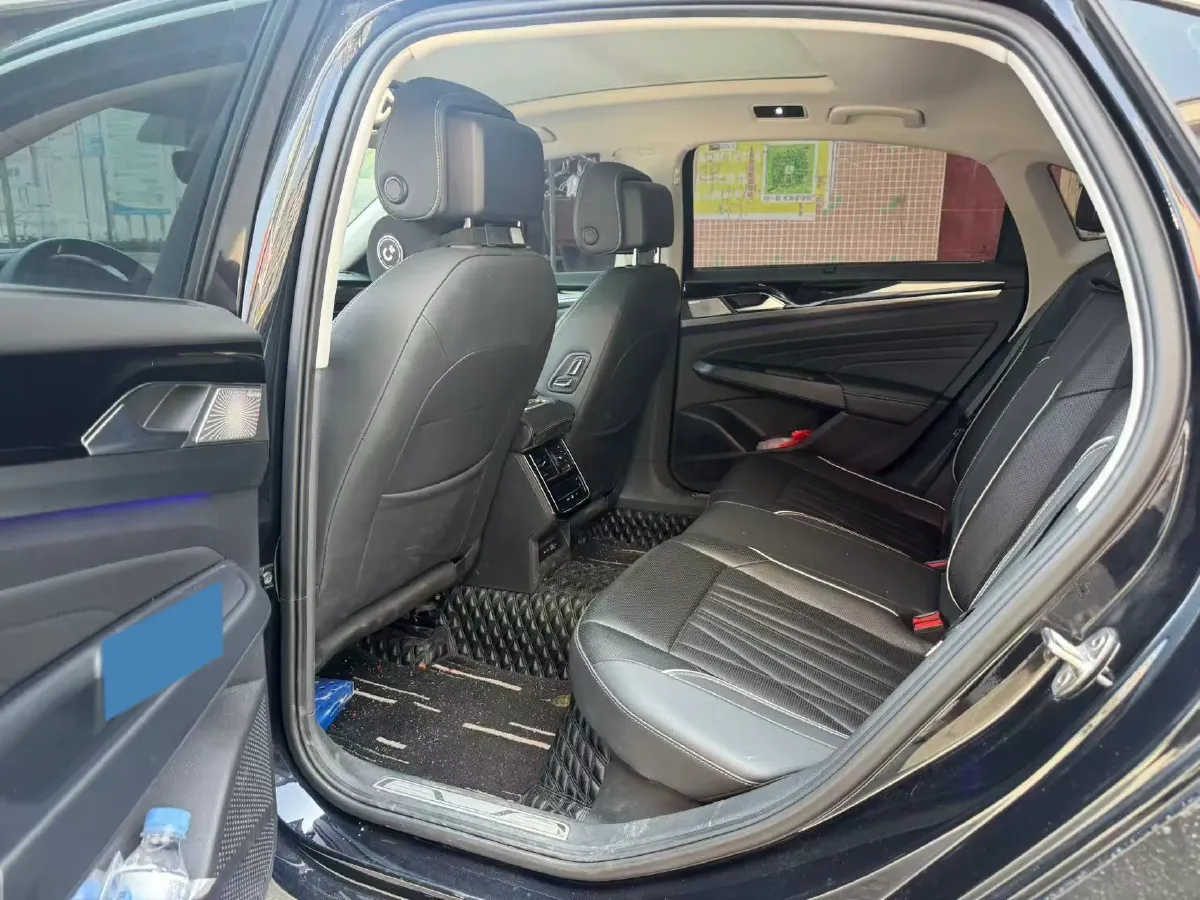 2023 Volkswagen Passat 2.0T 186HP L4 7DCT,autocango,china used car exporter,china ev exporter,chinese used car exporter,chinese used ev exporter