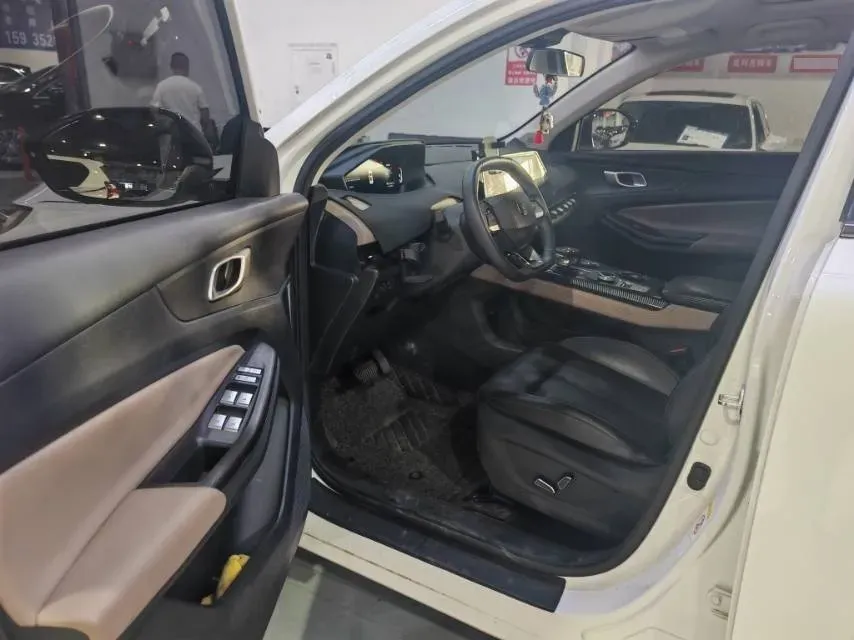 2022 ChangAn Oshan X7 Plus 1.5T 188HP L4 7DCT,autocango,china used car exporter,china ev exporter,chinese used car exporter,chinese used ev exporter