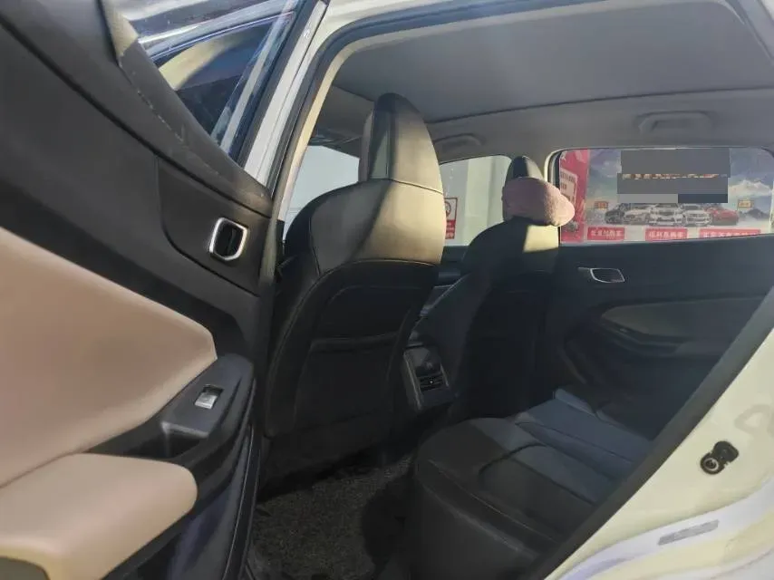 2022 ChangAn Oshan X7 Plus 1.5T 188HP L4 7DCT,autocango,china used car exporter,china ev exporter,chinese used car exporter,chinese used ev exporter