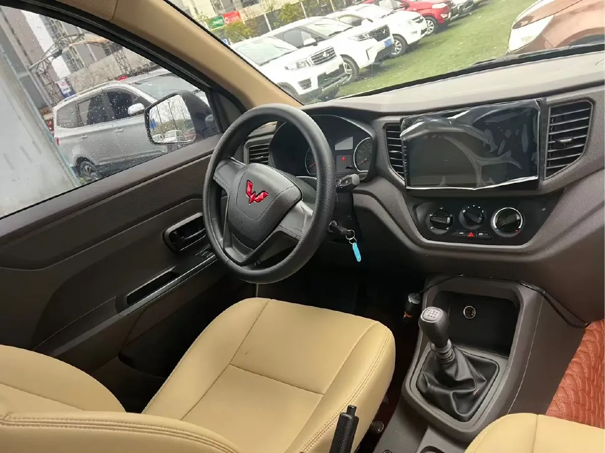 2022 JinBei Little Sea Lion X30 1.5L 102HP L4 5MT,autocango,china used car exporter,china ev exporter,chinese used car exporter,chinese used ev exporter