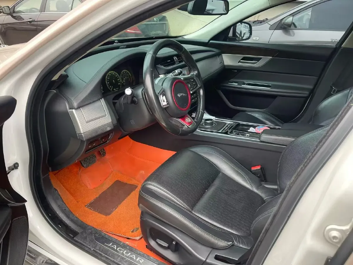 2018 Mercedes-Benz E Class 2.0T 184HP L4 9AT,autocango,china used car exporter,china ev exporter,chinese used car exporter,chinese used ev exporter