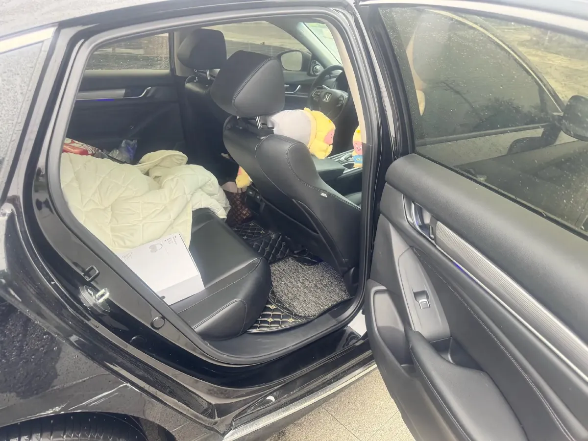 2022 Honda Accord 2.0L 146HP L4 E-CVT Hybrid,autocango,china used car exporter,china ev exporter,chinese used car exporter,chinese used ev exporter