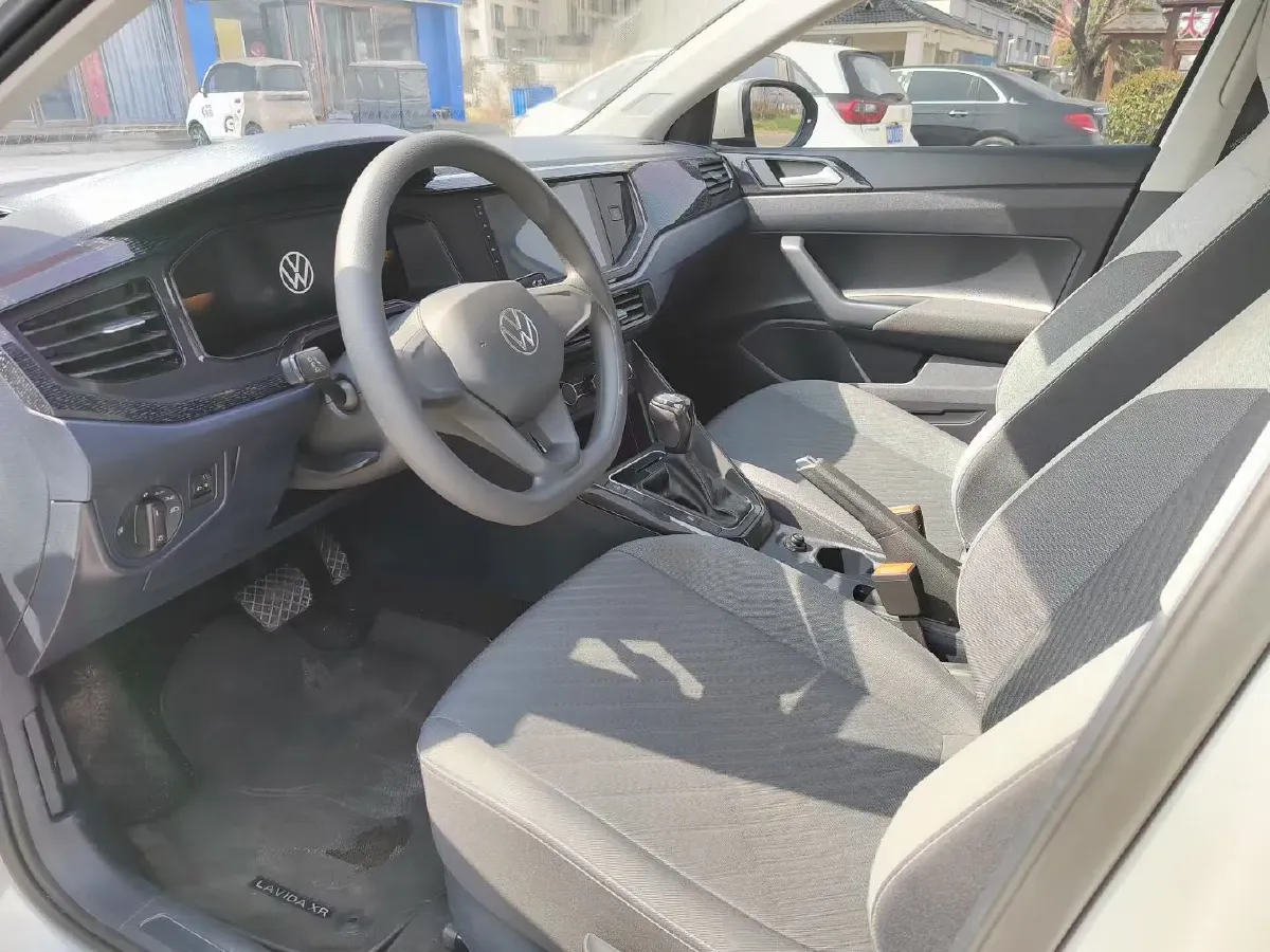 2023 Volkswagen Lavida 1.5L 110HP L4 6AT,autocango,china used car exporter,china ev exporter,chinese used car exporter,chinese used ev exporter