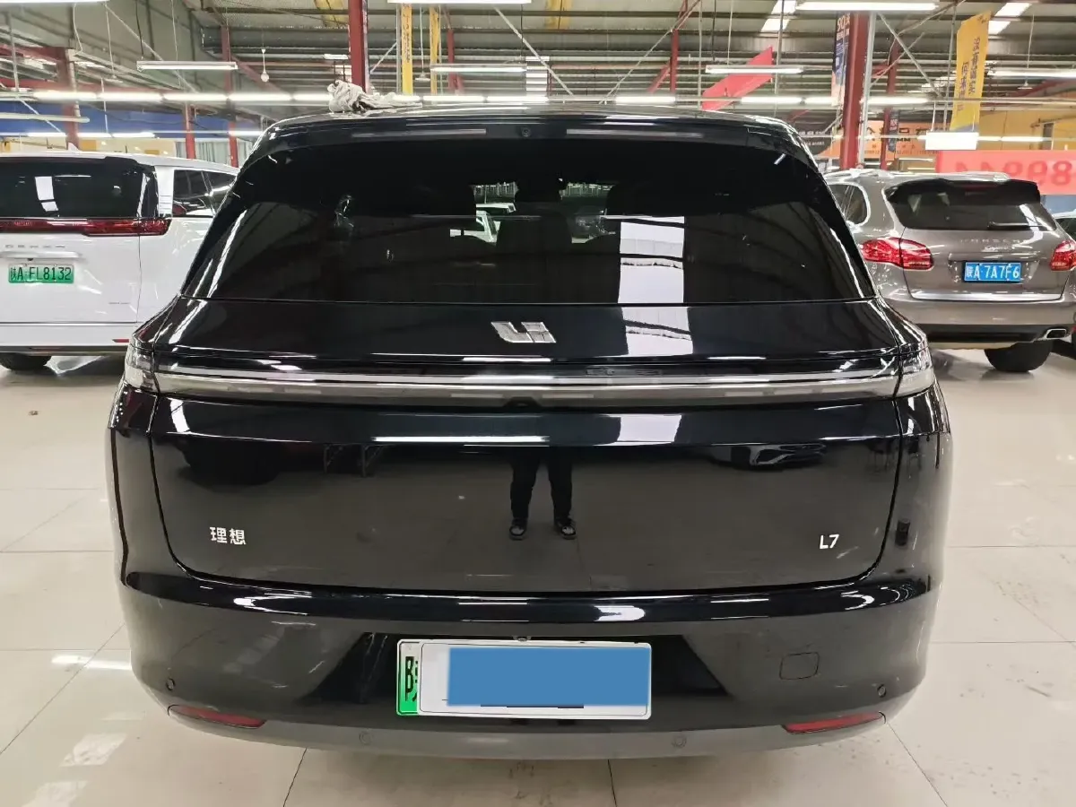2023 Li L7 Range Extended 154HP REEV 40.9KWH,autocango,china used car exporter,china ev exporter,chinese used car exporter,chinese used ev exporter