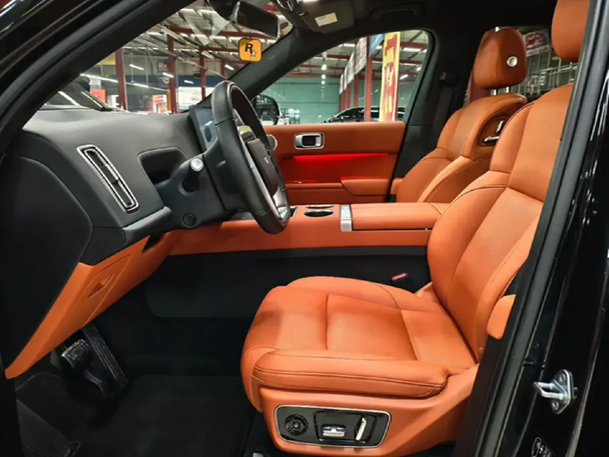 2023 Li L7 Range Extended 154HP REEV 40.9KWH,autocango,china used car exporter,china ev exporter,chinese used car exporter,chinese used ev exporter