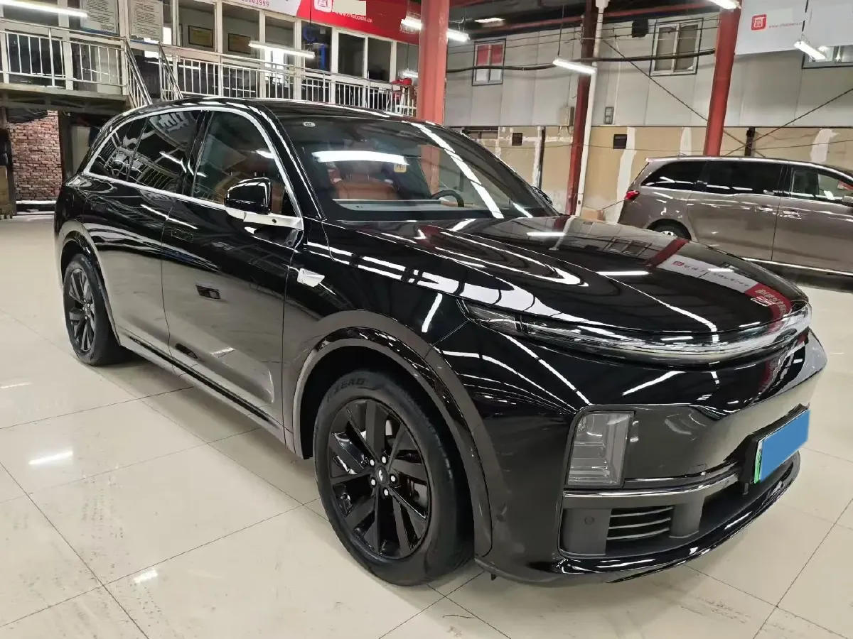 2023 Li L7 Range Extended 154HP REEV 40.9KWH,autocango,china used car exporter,china ev exporter,chinese used car exporter,chinese used ev exporter