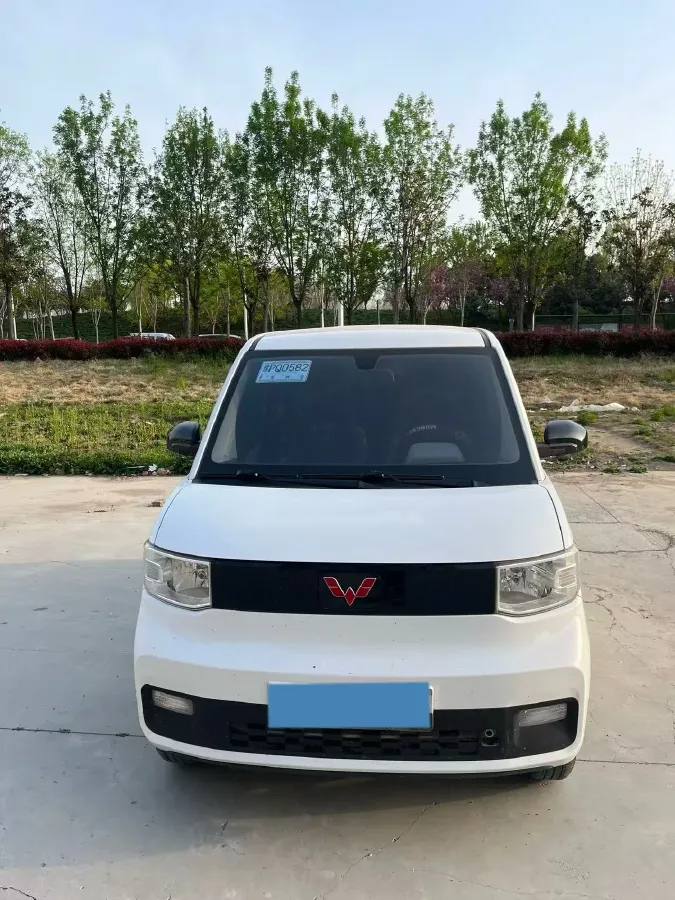 2020 WuLing HongGuang MINI EV BEV 9KWH,autocango,china used car exporter,china ev exporter,chinese used car exporter,chinese used ev exporter