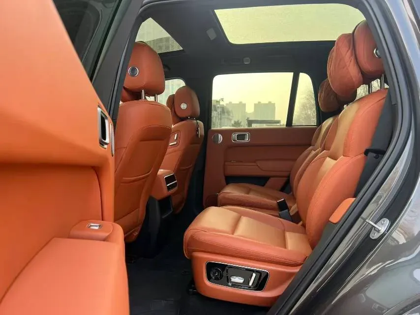 2023 Li L7 Range Extended 154HP REEV 40.9KWH,autocango,china used car exporter,china ev exporter,chinese used car exporter,chinese used ev exporter