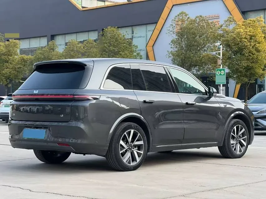 2023 Li L7 Range Extended 154HP REEV 40.9KWH,autocango,china used car exporter,china ev exporter,chinese used car exporter,chinese used ev exporter