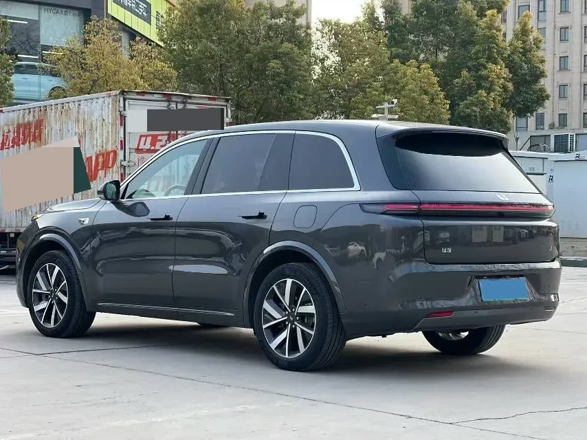 2023 Li L7 Range Extended 154HP REEV 40.9KWH,autocango,china used car exporter,china ev exporter,chinese used car exporter,chinese used ev exporter