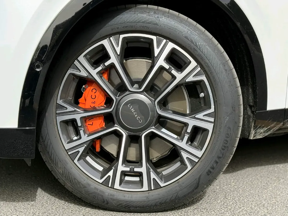 2025 LYNK&CO 900 2.0T 254HP L4 3DHT PHEV,autocango,china used car exporter,china ev exporter,chinese used car exporter,chinese used ev exporter