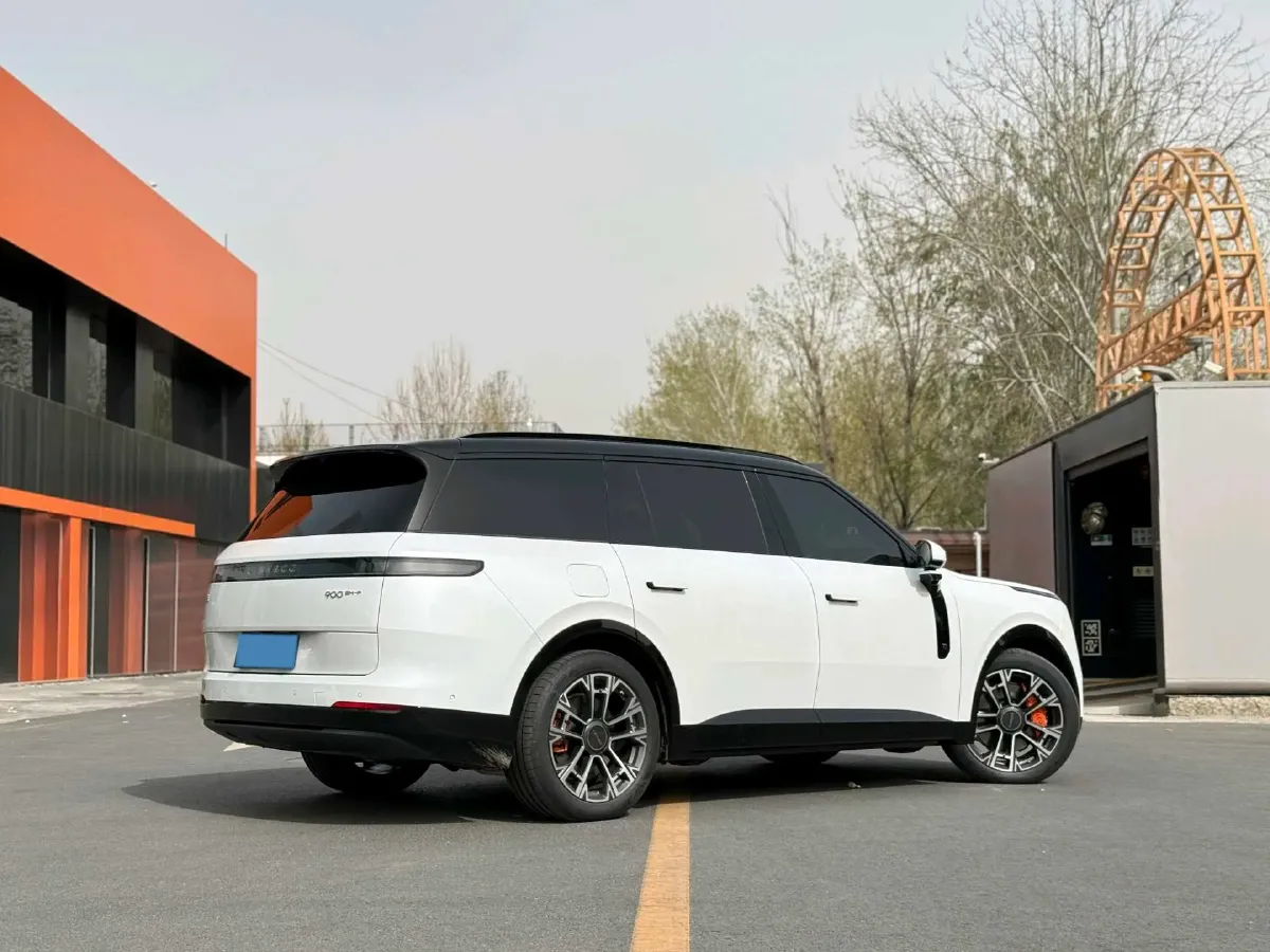 2025 LYNK&CO 900 2.0T 254HP L4 3DHT PHEV,autocango,china used car exporter,china ev exporter,chinese used car exporter,chinese used ev exporter