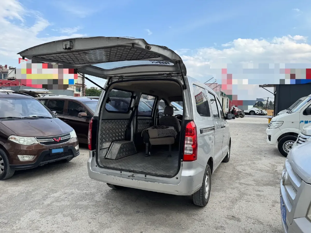 2022 JinBei Little Sea Lion X30 1.5L 102HP L4 5MT,autocango,china used car exporter,china ev exporter,chinese used car exporter,chinese used ev exporter
