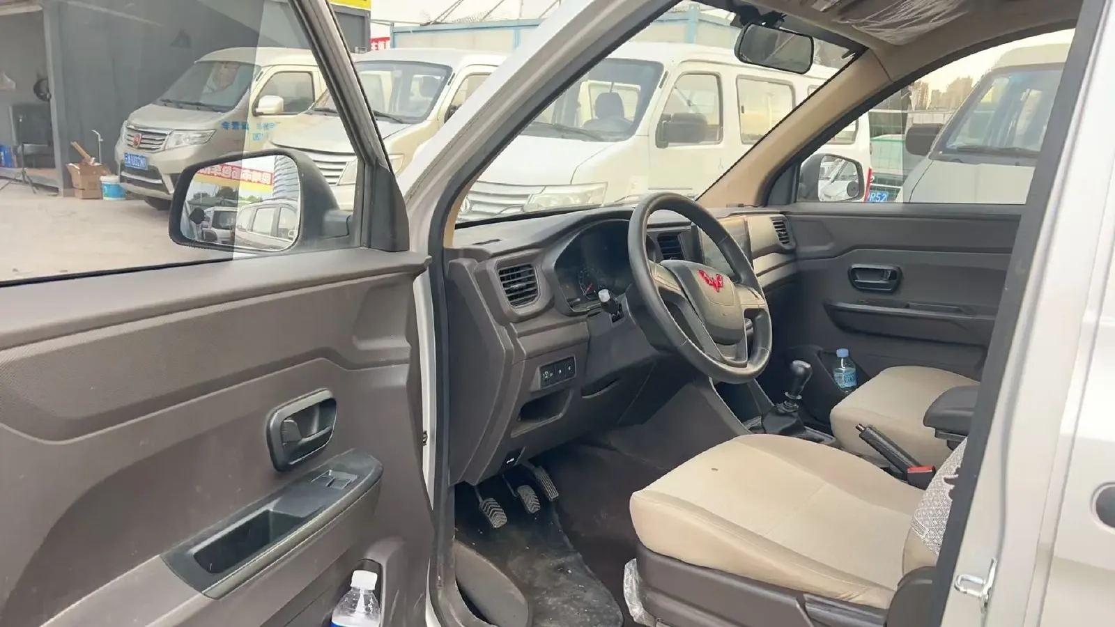 2022 JinBei Little Sea Lion X30 1.5L 102HP L4 5MT,autocango,china used car exporter,china ev exporter,chinese used car exporter,chinese used ev exporter