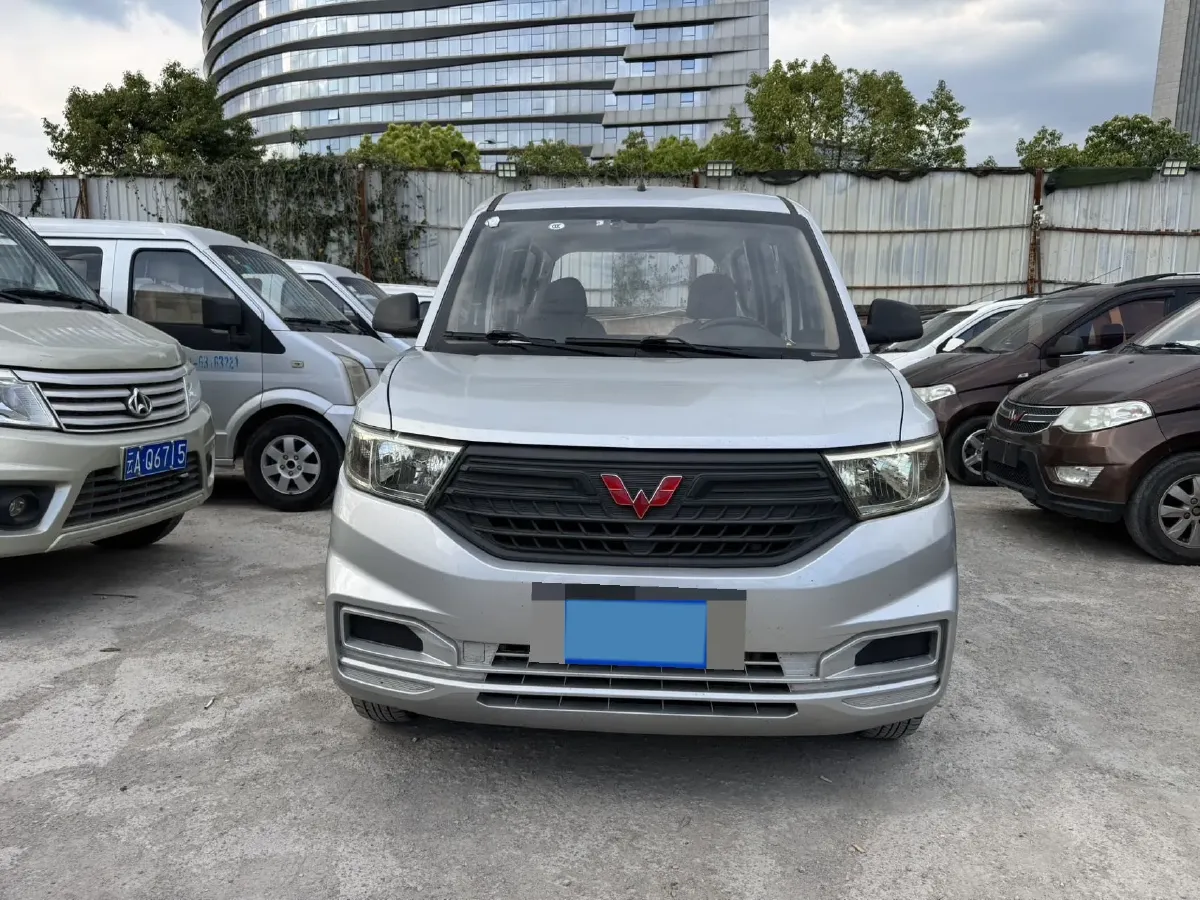 2022 JinBei Little Sea Lion X30 1.5L 102HP L4 5MT,autocango,china used car exporter,china ev exporter,chinese used car exporter,chinese used ev exporter