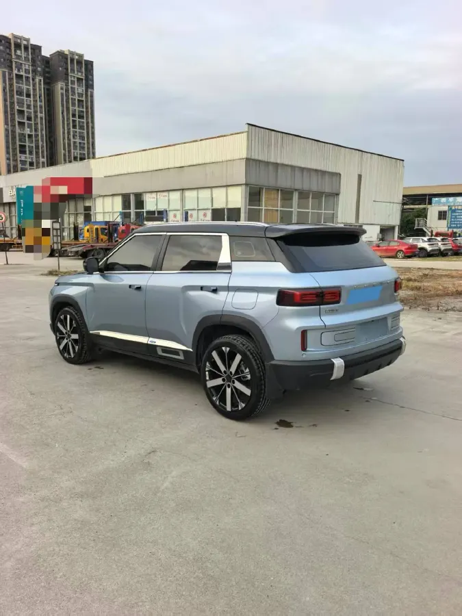 2023 Geely ICON 1.5T 181HP L4 7DCT,autocango,china used car exporter,china ev exporter,chinese used car exporter,chinese used ev exporter