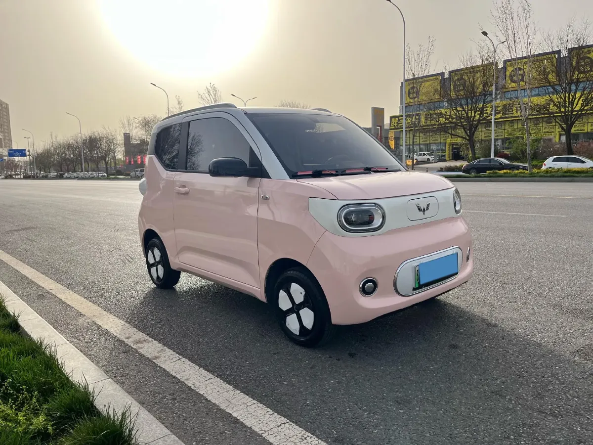 2024 WuLing HongGuang MINI EV BEV 17.3KWH,autocango,china used car exporter,china ev exporter,chinese used car exporter,chinese used ev exporter