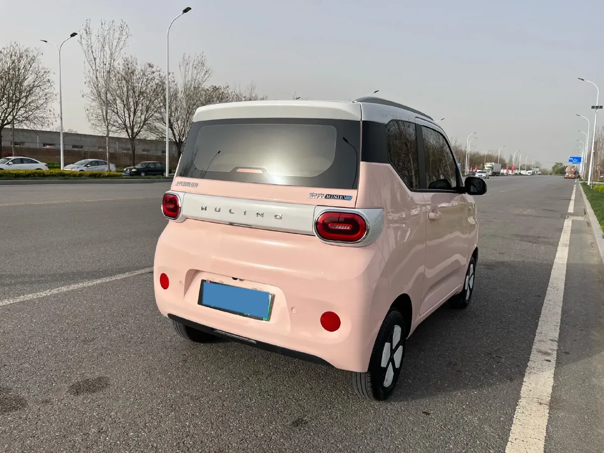2024 WuLing HongGuang MINI EV BEV 17.3KWH,autocango,china used car exporter,china ev exporter,chinese used car exporter,chinese used ev exporter
