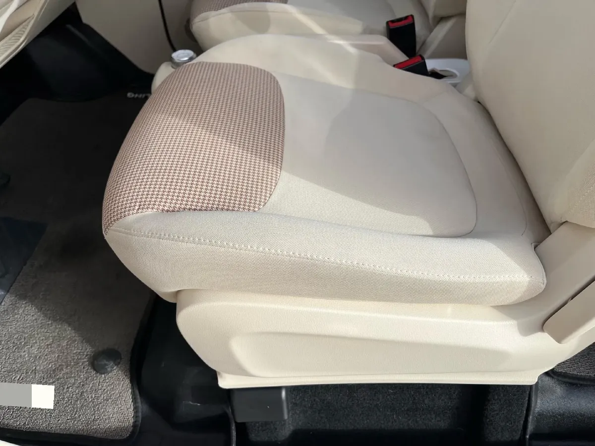 2024 WuLing HongGuang MINI EV BEV 17.3KWH,autocango,china used car exporter,china ev exporter,chinese used car exporter,chinese used ev exporter